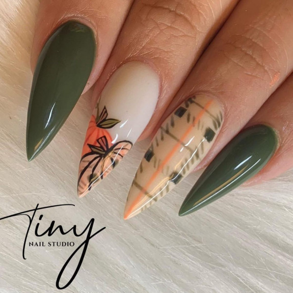 31 Beautiful Green Nail Designs For Fall — Plaid + Green Stiletto Nails