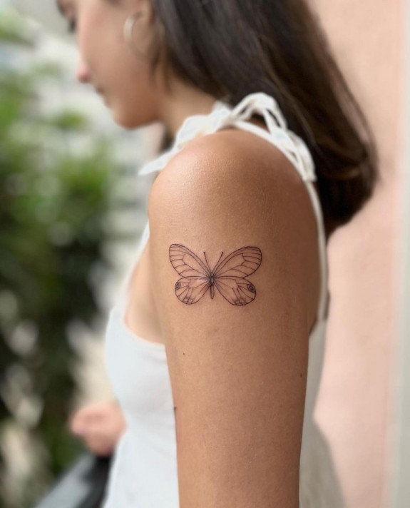 butterfly tattoo designs and ideas. butterfly tattoo ideas, butterfly tattoo for Girls, butterfly tattoo small, butterfly tattoo on hand, butterfly tattoo designs, unique butterfly tattoos, butterfly tattoo on arm, butterfly tattoo on hand for girl