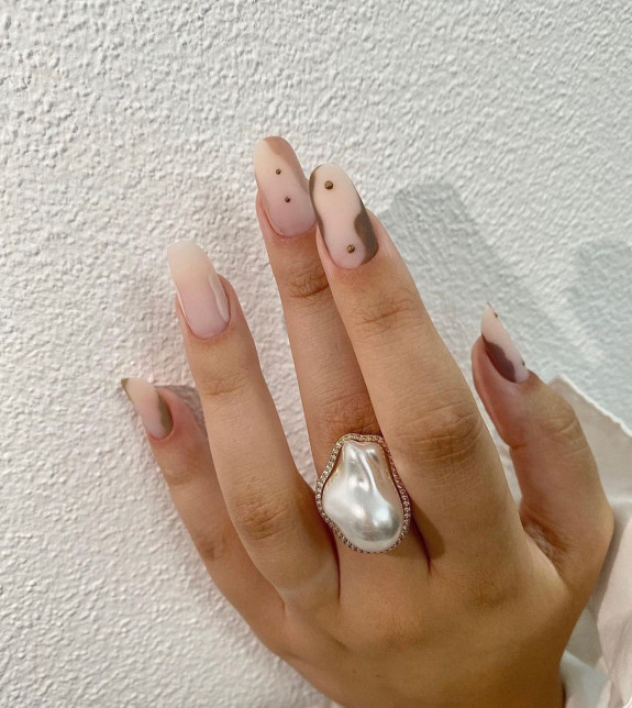 30 Pretty Fall Nail Designs in 2022 — Neutral Sheer Matte Nails