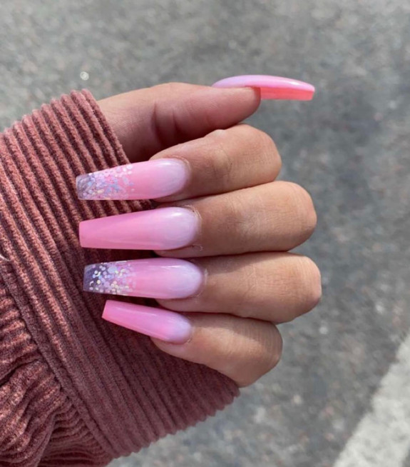 32 Pink Colored Coffin Nails — Encapsulated Ombre Pink Nails