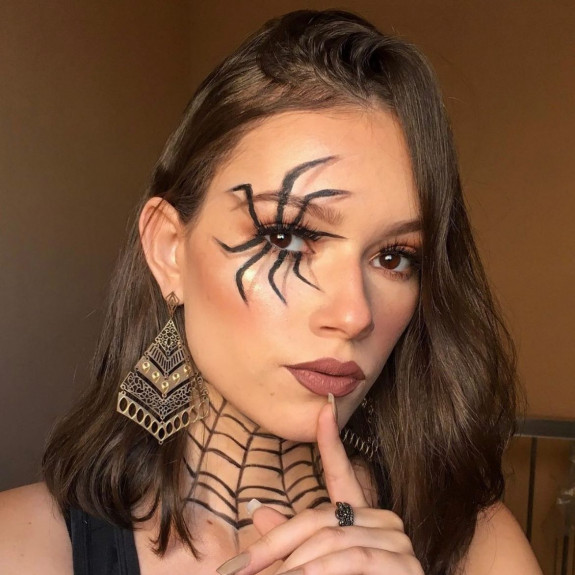 35 Creepy Spider Makeup Ideas for Halloween 2022 —Spider Web Makeup Look