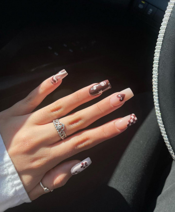 40+ Thanksgiving Nail Ideas — Mismatched Brown Tapered Square Nails