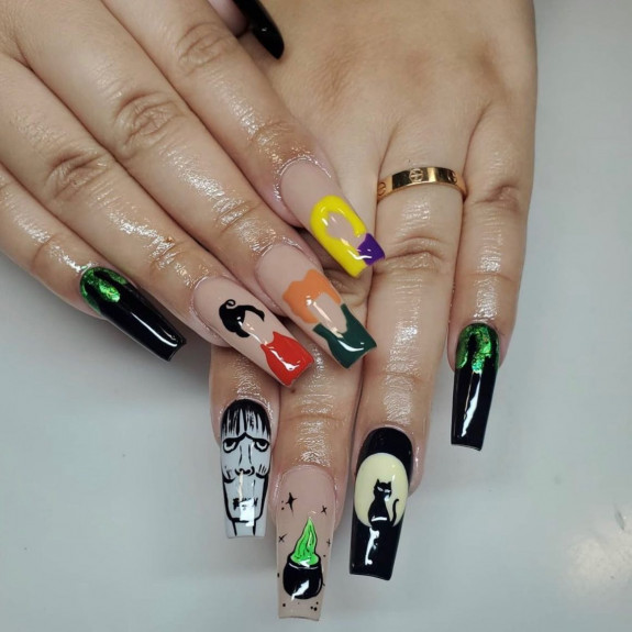 30+ Hocus Pocus Nail Ideas — Black and Nude Coffin Nails