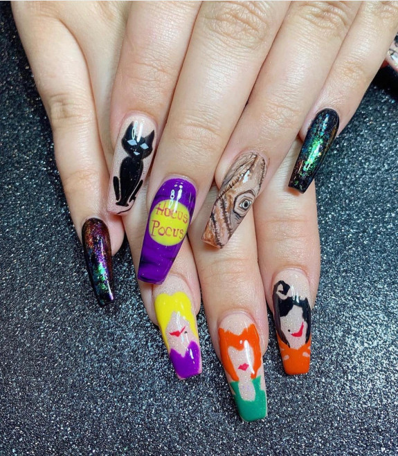 30+ Hocus Pocus Nail Ideas — Black Cat + Witches