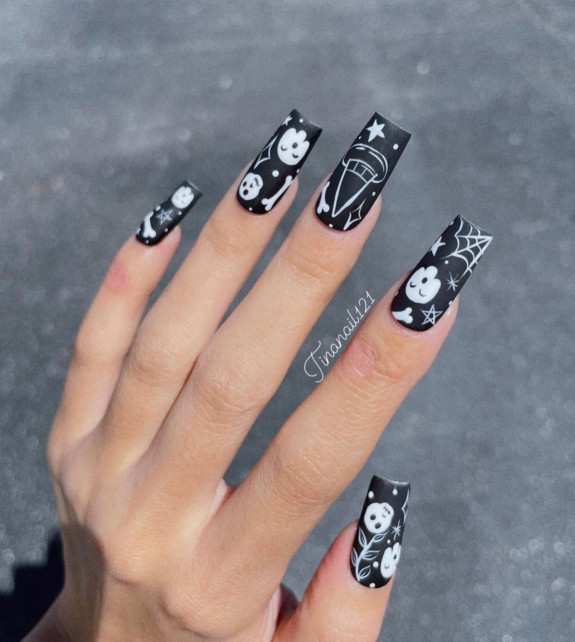 halloween nails, halloween acrylic nails, halloween acrylic nails long, long acrylic nails, halloween nail ideas, halloween nail designs, halloween nails 2022, spooky nails, pumpkin nails, spider nails, stiletto nails, halloween stilletto nails, halloween nails coffin