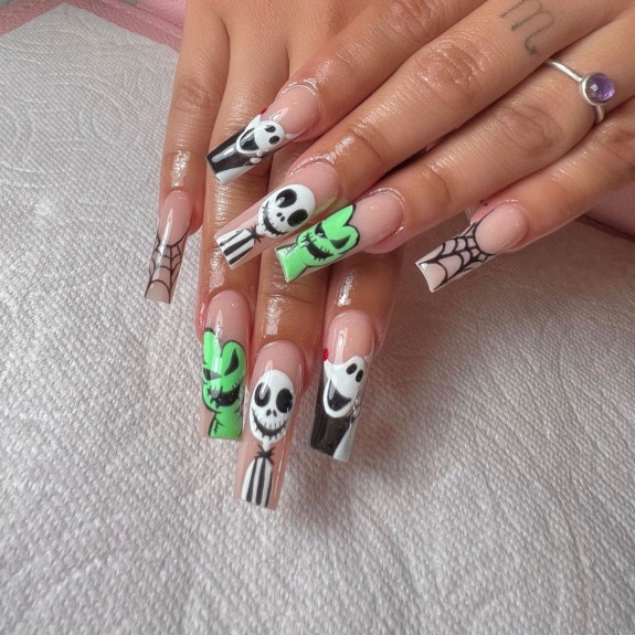 halloween nails, halloween acrylic nails, halloween acrylic nails long, long acrylic nails, halloween nail ideas, halloween nail designs, halloween nails 2022, spooky nails, pumpkin nails, spider nails, stiletto nails, halloween stilletto nails, halloween nails coffin