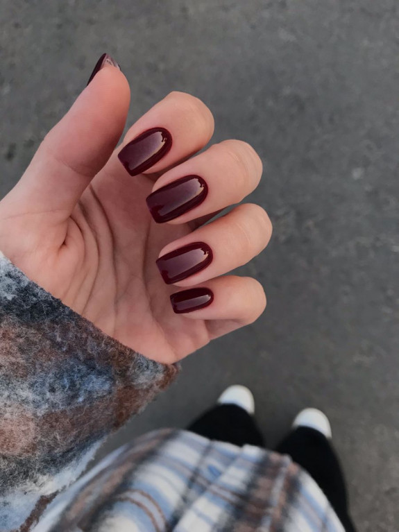 30+ Chic Fall Nail Colors & Designs — Burgundy Short Nails