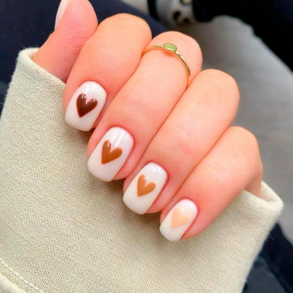 30+ Gorgeous Fall Inspired Nail Ideas — Brown Heart White Nails