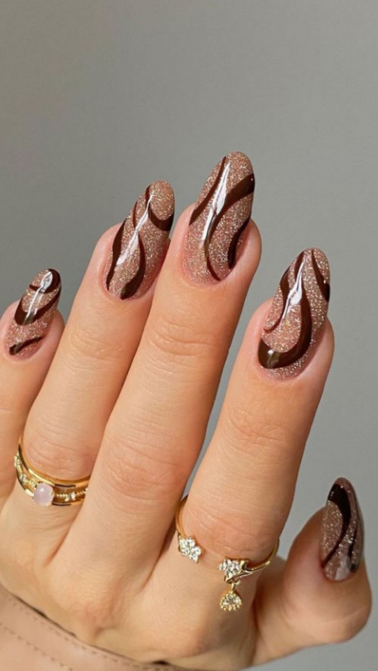 30+ Chic Fall Nail Colors & Designs — Brown Swirl Shimmery Sheer Nails