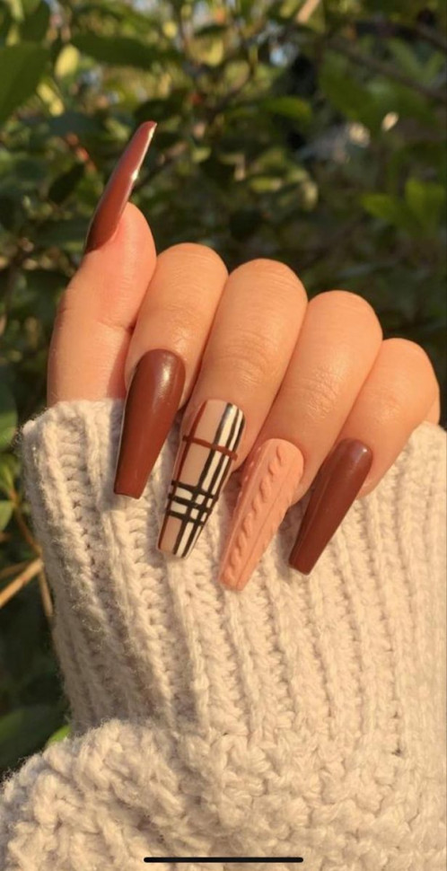 30+ Chic Fall Nail Colors & Designs — Acrylic Brown Sweater & Plaid Nails