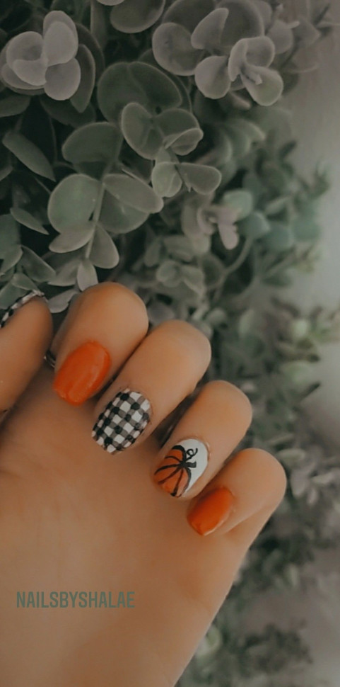 30+ Chic Fall Nail Colors & Designs — Gingham + Pumpkin Nails