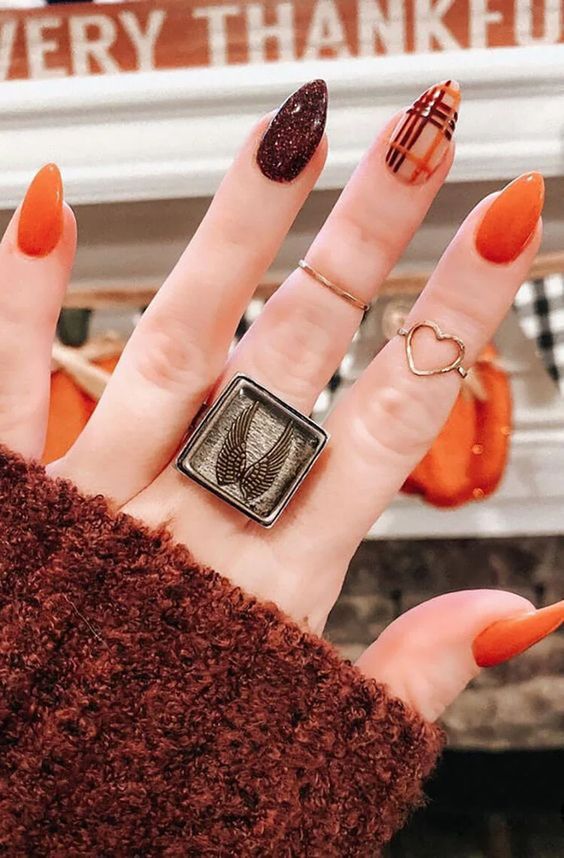 30+ Gorgeous Fall Inspired Nail Ideas — Plaid and Burnt Orange Nails