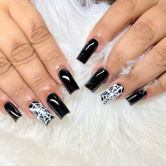 50 Spooky Spider Web Nails — Black Nails with Spider Web