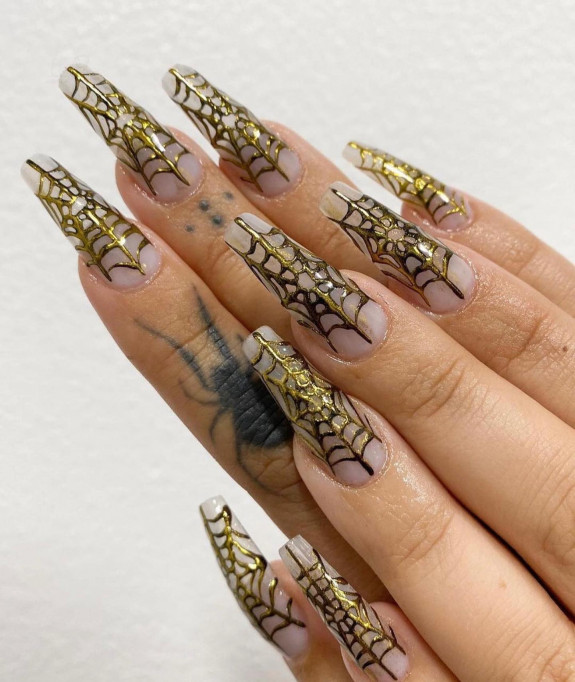 spider nail art, spider nails, spider web nails, simple spider web nails, halloween nails, halloween nail ideas, spider web nail ideas, halloween nail art, simple halloween nails, halloween nails acrylic, spider nails acrylic, halloween nails short