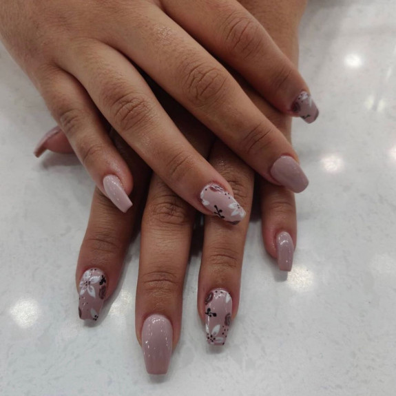 49 Pretty Fall Floral Nails — Flower Mauve Nails