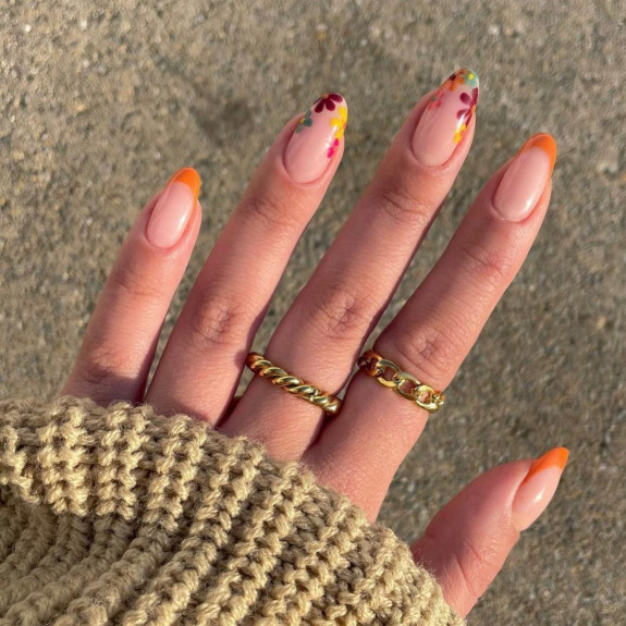 49 Pretty Fall Floral Nails — Colorful Fall Color Flower Tip Nails