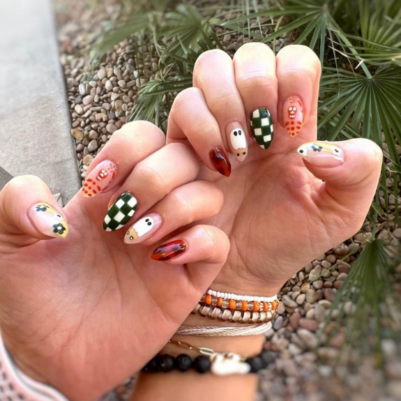 76 Spooky Halloween Nails for Every Taste — Mix & Match Halloween Nails