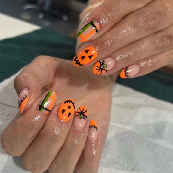 76 Spooky Halloween Nails for Every Taste — Mismatch Pumpkin Nails