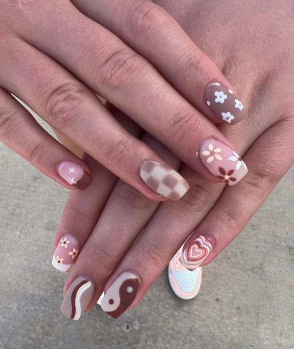 49 Pretty Fall Floral Nails — Mismatch Brown Nails