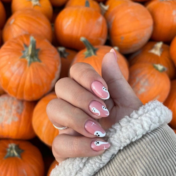 76 Spooky Halloween Nails for Every Taste — Ghost Natural Nails