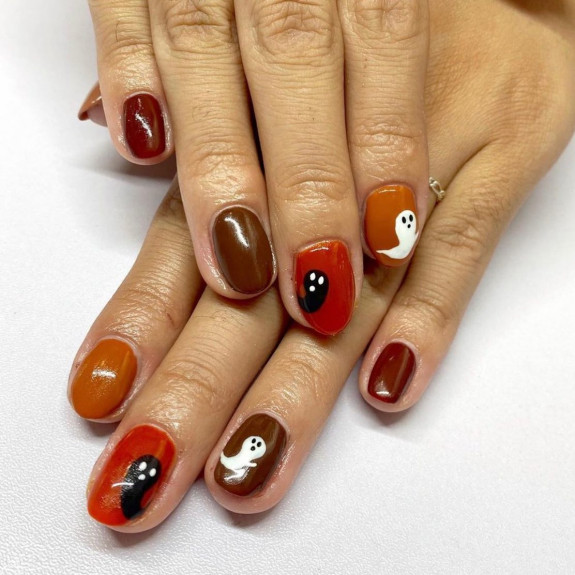 76 Spooky Halloween Nails for Every Taste — Brown and Red Halloween Nails