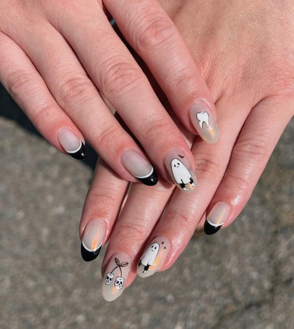 50+ Best Halloween Nails for Every Taste — The ghost wears boot nails