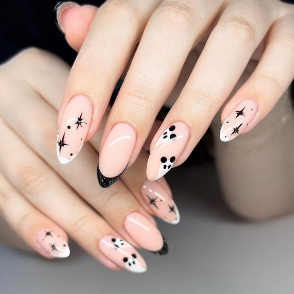 76 Spooky Halloween Nails for Every Taste — Disney Ghost White Tip Nails