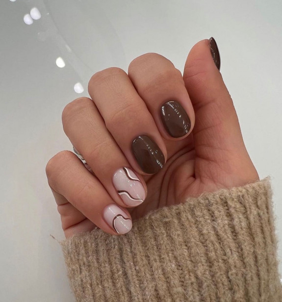 fall nail trends, fall nails 2022, fall nail art ideas, fall nail colors 2022, fall nail designs, cute fall nail ideas, fall nail designs 2022, autumn nails