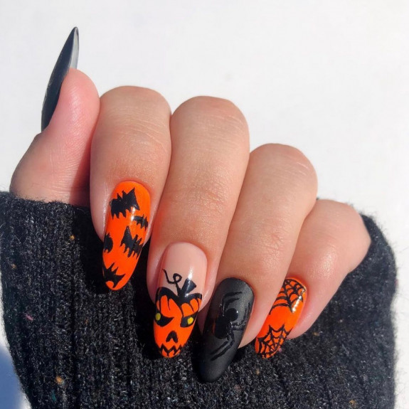 60+ Halloween Nails 2022 — Orange and Black Almond Nails