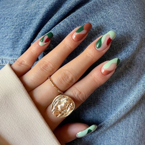 42 Best Fall Nail Trends of 2022 — Mixed Fall Color Abstract Nails