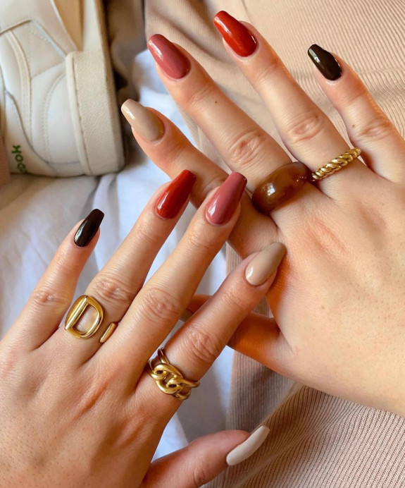 42 Best Fall Nail Trends of 2022 — Berry Color Fall Nails