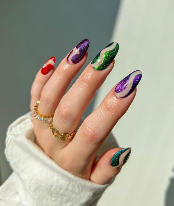 50+ Fall Nails That Are So Trendy — Jewel Tone Wavy Nails