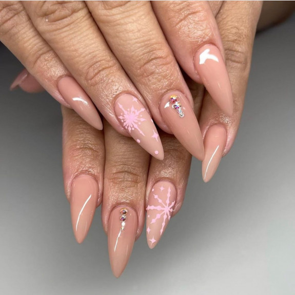 35 Best Nude Christmas Nails — Pink Snowflake Stiletto Nude Nails