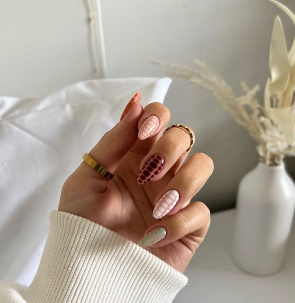 50+ Fall Nails That Are So Trendy — Different Color Snake Skin Print Nails