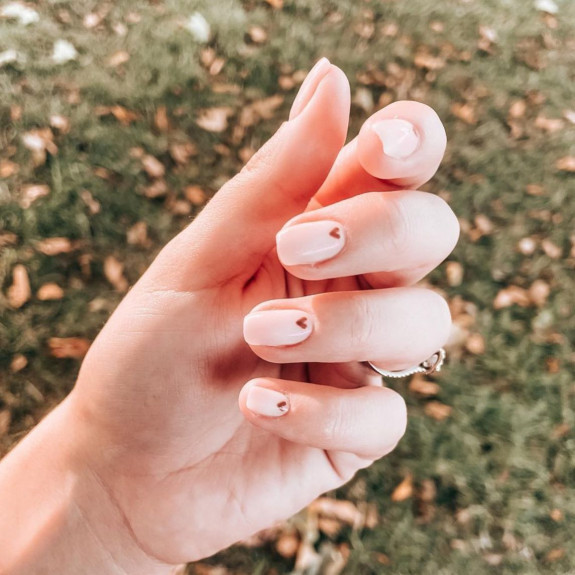 50+ Fall Nails That Are So Trendy — Brown Love Heart Nude Nails