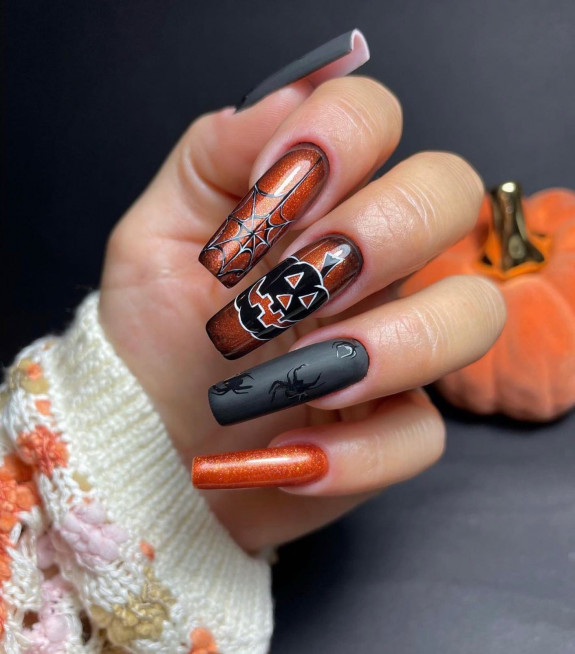 pumpkin nails, Thanksgiving Nails, fall nails, Halloween nails, plaid pumpkin nails, pumpkin nail ideas 2022, cute pumpkin nails, pumpkin nail designs, pumpkin nail color, mismatched pumpkin nails