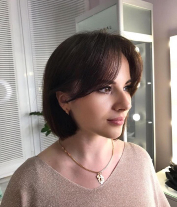 35 BEST Short Hair with Bangs Ideas for 2022 — Bob Haircut + Curtain Bangs