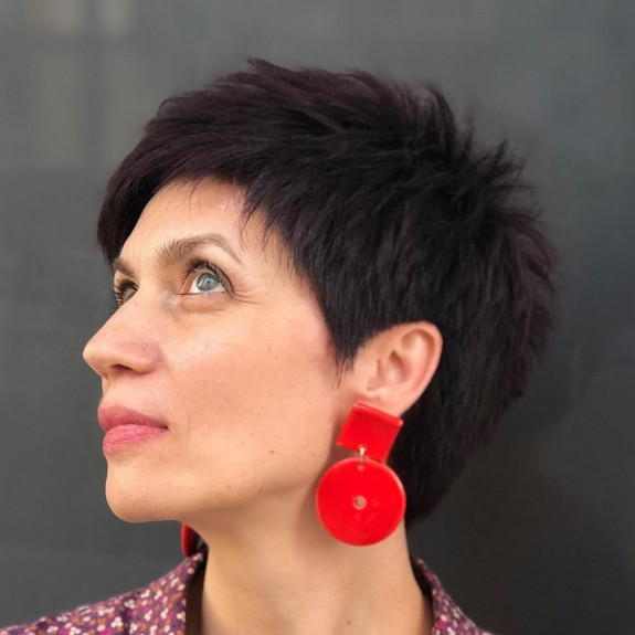 32 Pixie Cuts That Are So Trendy — Thick Hair Pixie Cut