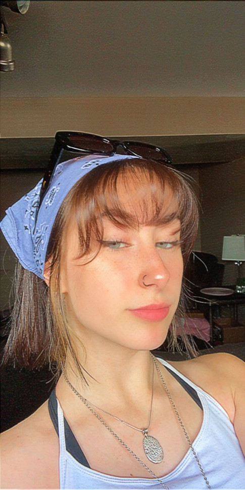 40 BEST Ways To Wear Wispy Bangs 2022 — Bob with Wispy Bangs + Bandana