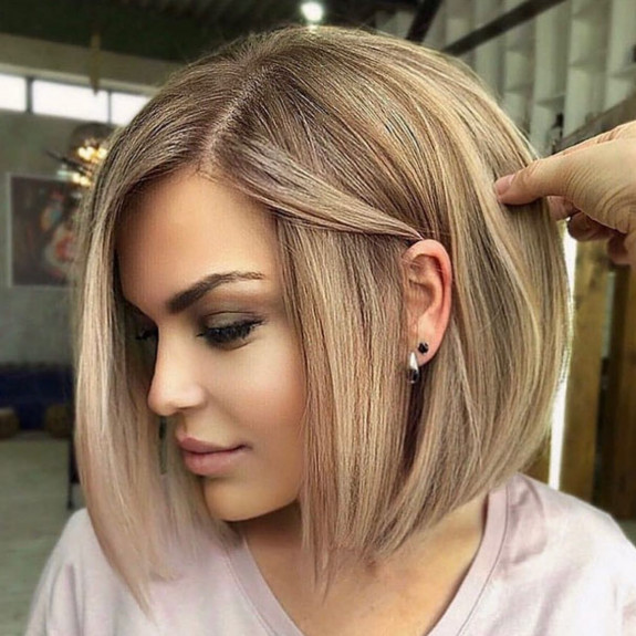 48 Chic Bob Hairstyles & Haircuts — Side Part Blond Long Bob Hairstyle