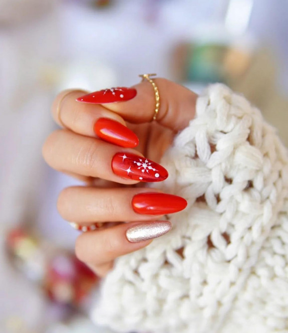 30 Red Festive Nail Designs  — Red & White Christmas Nails