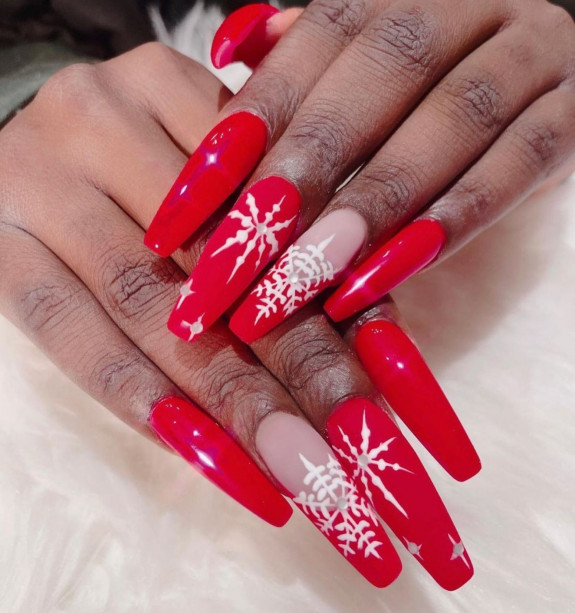 30 Red Festive Nail Designs  —  5