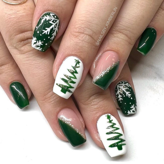 31 Green Christmas Nail Designs  — Green Christmas Tree Festive Nails