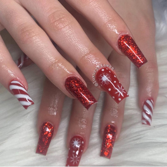 30 Red Festive Nail Designs  — 27