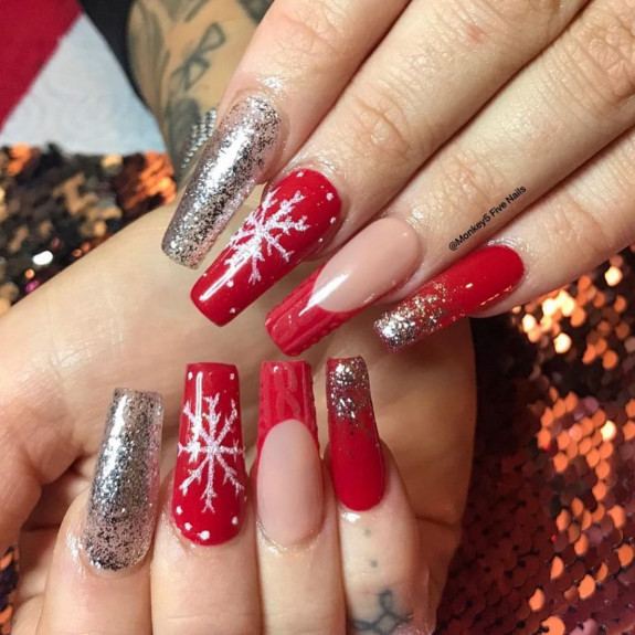 30 Red Festive Nail Designs  — Glitter Red Christmas Nails