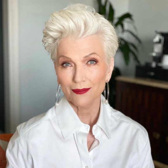 49 Youthful Hairstyles for Women over 50 — 13