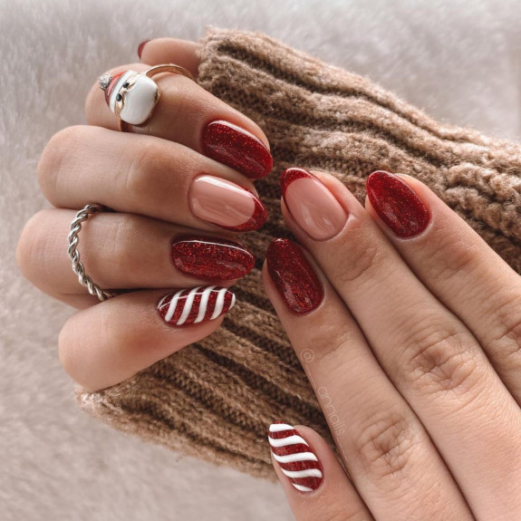 29 Cute Christmas Nail Designs — Shimmery Red Nails