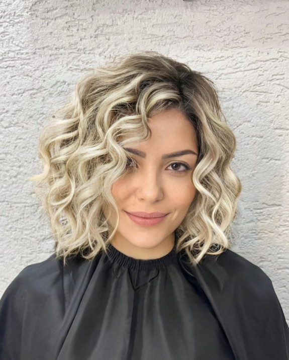 Blonde curly bob