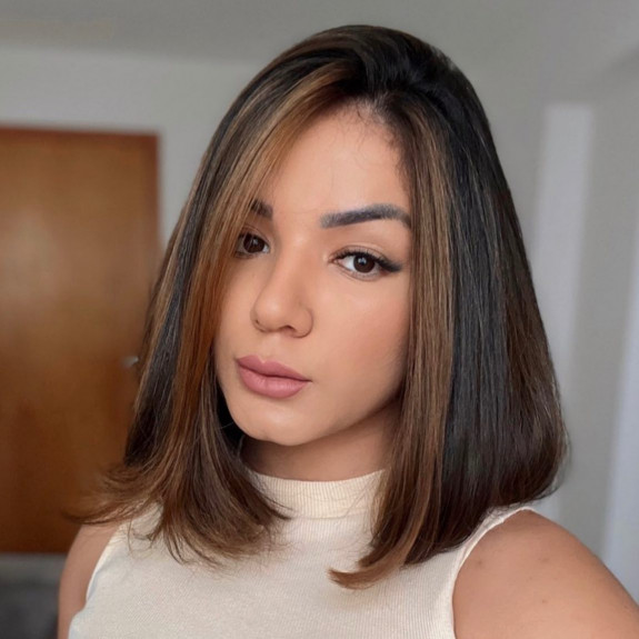 Brunette shoulder length bob with copper money piece