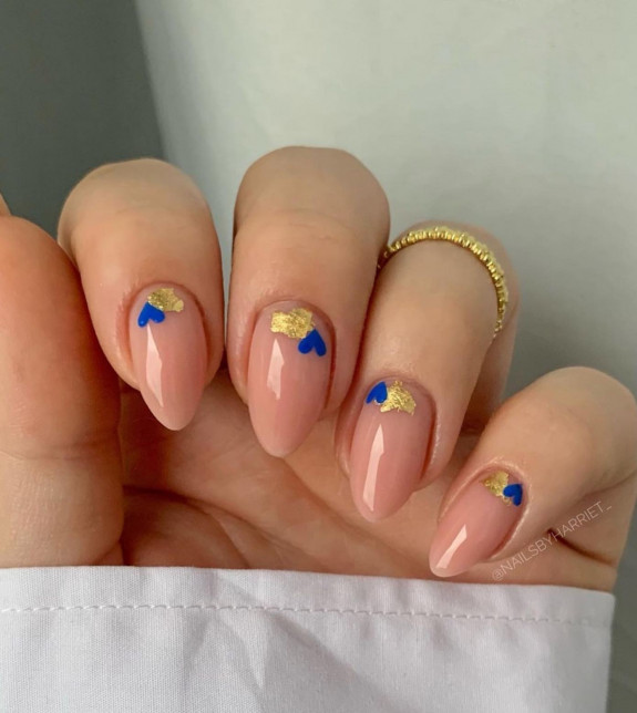 Valentine nails, Valentines nail designs, pink nails, love heart Valentine nails, pink love heart nails, valentines french tip nails, simple Valentine nails, love heart Valentines nails, cute valentines nails, valentines day nails, valentines nails 2023